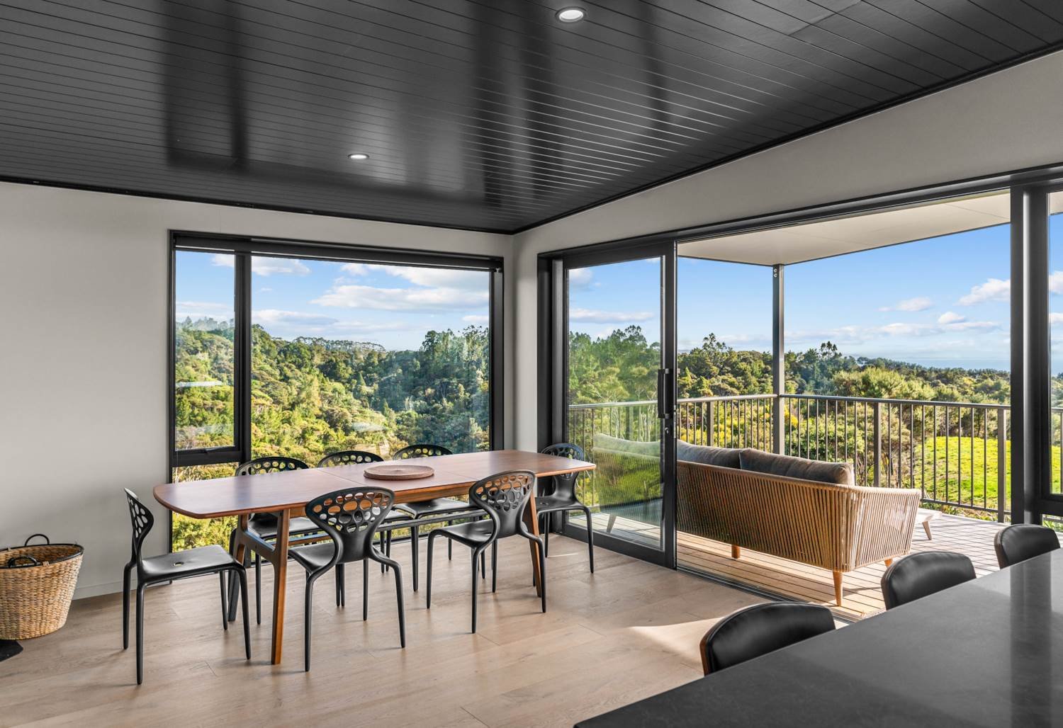 Langs Beach new build — photo 7